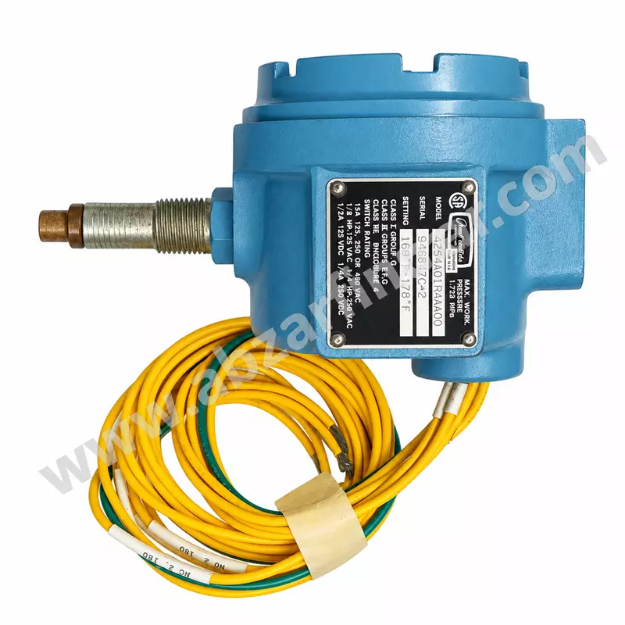 ترموسوئیچ دو مرحله‌ای ضدانفجار AMOT مدل 4254A01R4AA00